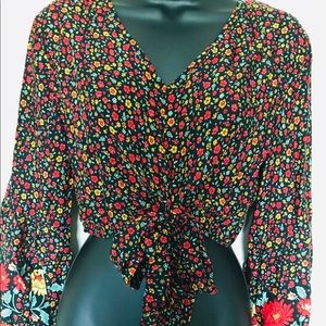 Long Sleeve Floral Crop Blouse